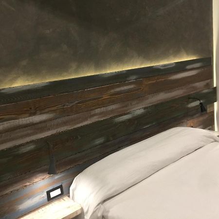 Bed and Breakfast Domus Vesuvio Сан-Джорджо-а-Кремано Экстерьер фото