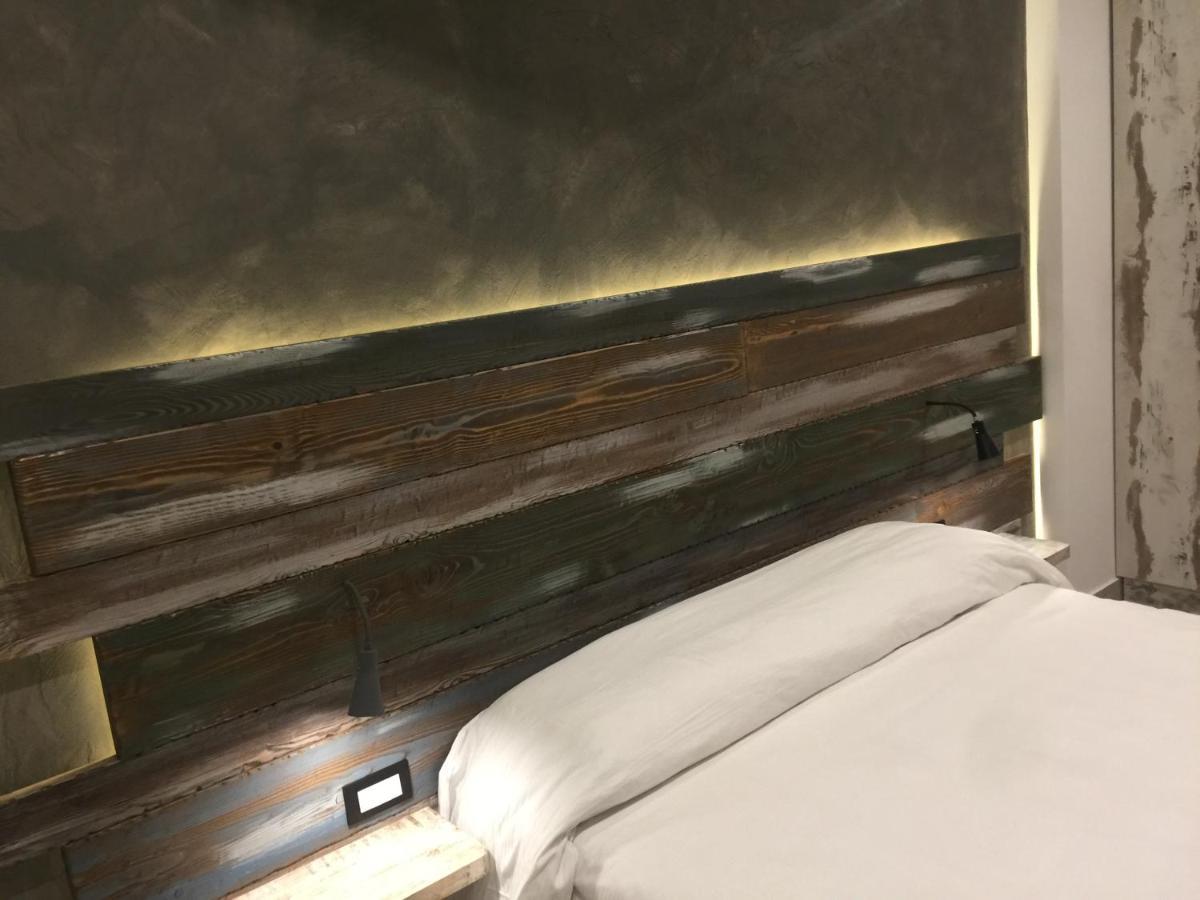 Bed and Breakfast Domus Vesuvio Сан-Джорджо-а-Кремано Экстерьер фото