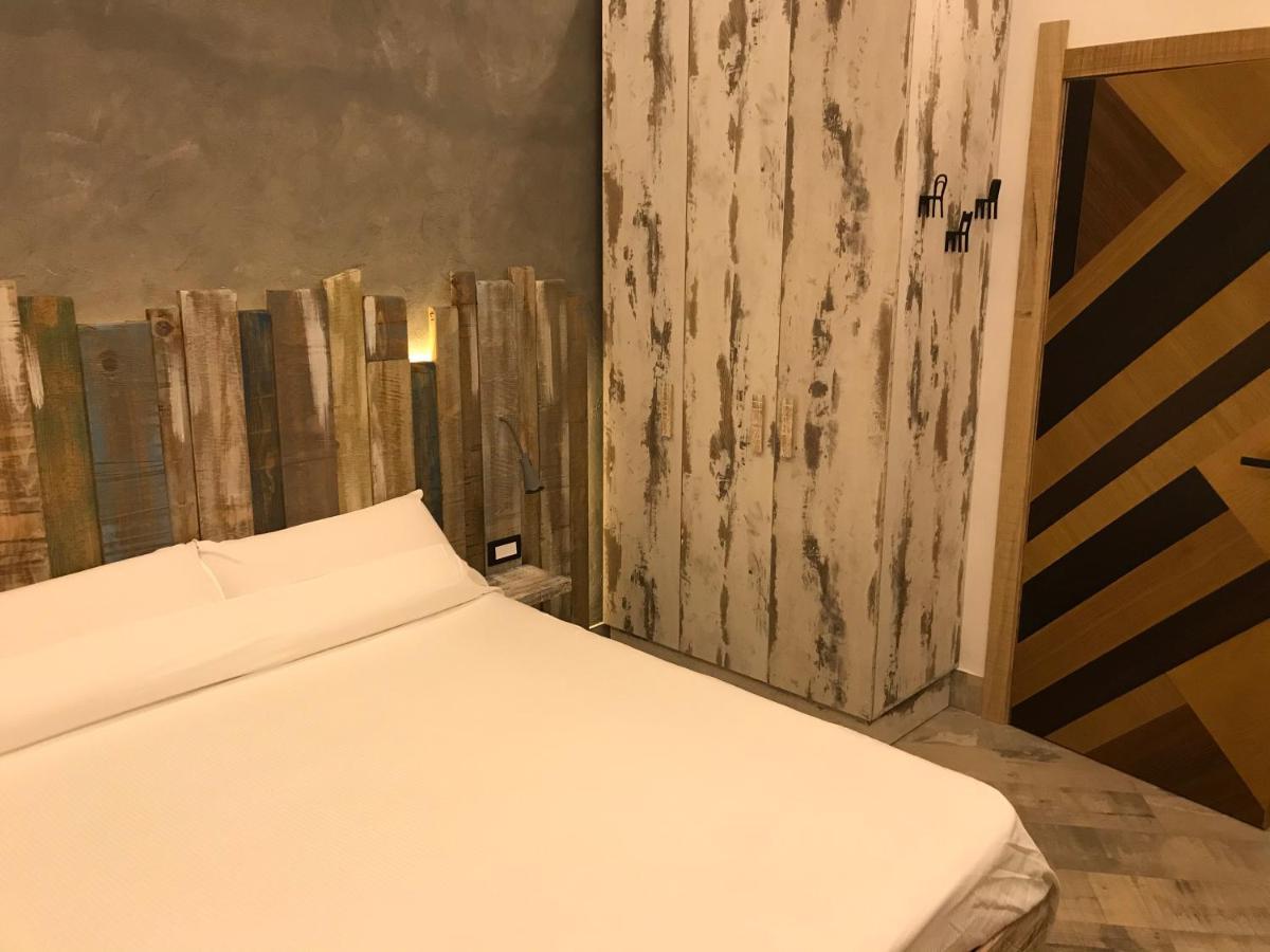 Bed and Breakfast Domus Vesuvio Сан-Джорджо-а-Кремано Экстерьер фото